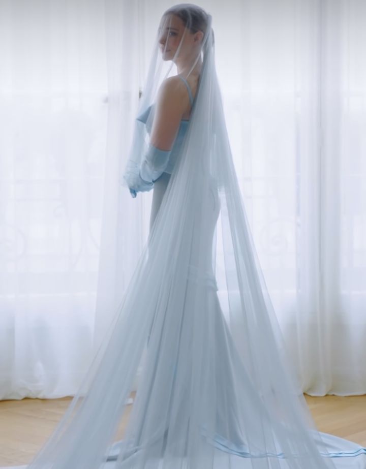 [서울=뉴시스] 클로이 모레츠. (사진 = 보그 인스타그램 캡처) 2025.09.03. photo@newsis.com *재판매 및 DB 금지