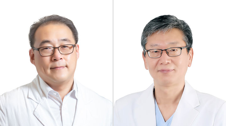 [서울=뉴시스] 3일 의료계에 따르면 세계 암 연구 기금의 2022년 전 세계 위암 신규 발생현황 데이터에서 한국 위암 발생률은 10만 명당 27명으로 세계 평균인 9.2명보다 3배가량 높은 것으로 나타났다. 경희대병원 소화기내과 장재영(왼쪽), 위장관외과 김용호 교수. (사진=경희대병원 제공)) 2025.09.03. photo@newsis.com *재판매 및 DB 금지