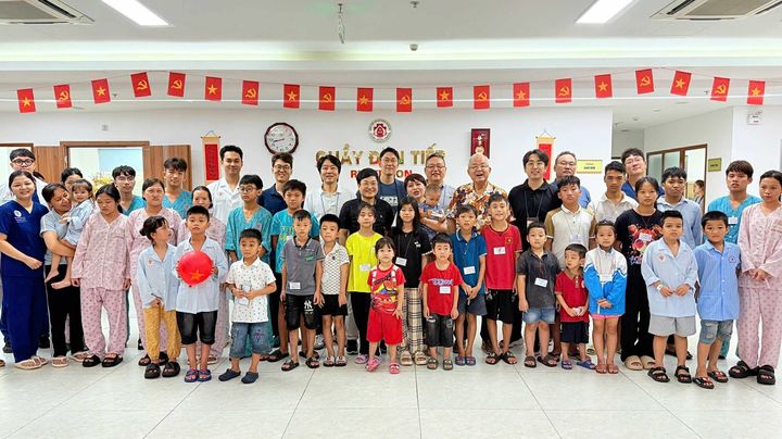 [서울=뉴시스] 분당서울대병원은 세민얼굴기형돕기회(세민회) 및 SK그룹과 함께 지난달 24~30일 베트남 하노이에 있는 108군사중앙병원에서 ‘제27회 베트남 얼굴기형 어린이를 위한 의료봉사’를 진행했다고 3일 밝혔다. (사진=분당서울대병원 제공) 2025.09.03. photo@newsis.com&nbsp; *재판매 및 DB 금지