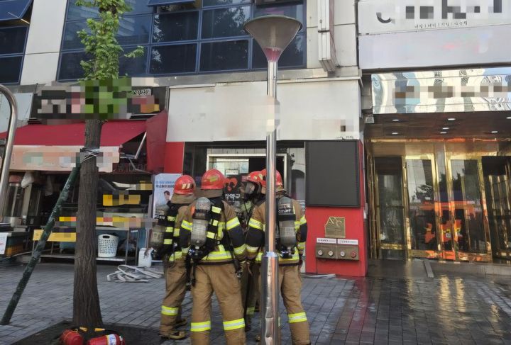 안양시 호계동 화재 현장. (사진=경기도소방재난본부 제공) *재판매 및 DB 금지