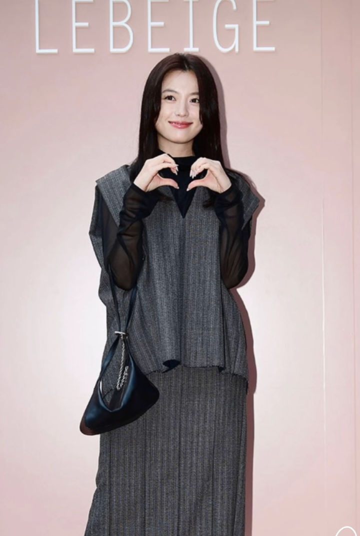 [서울=뉴시스] 배우 한효주. (사진=한효주 인스타그램 캡처) 2025.09.03. photo@newsis.com *재판매 및 DB 금지