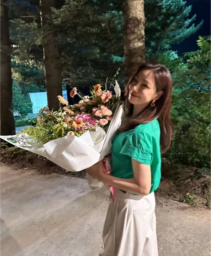 [서울=뉴시스] 배우 오나라. (사진=오나라 인스타그램 캡처) 2025.09.03. photo@newsis.com *재판매 및 DB 금지