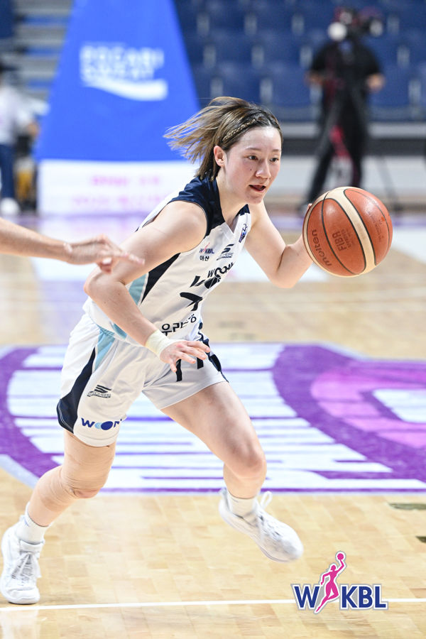 [서울=뉴시스] 여자프로농구 아산 우리은행의 세키 나나미. (사진=한국여자농구연맹 제공) 2025.09.03. photo@newsis.com *재판매 및 DB 금지