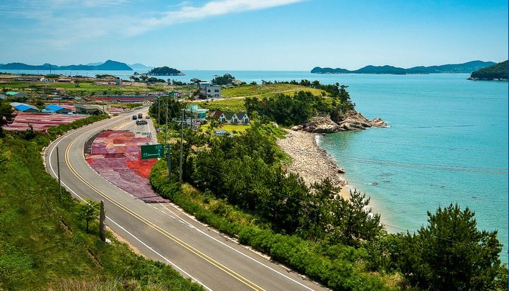 [고흥=뉴시스] 고흥 금산 해안관광도로. (사진 제공 = 전남도). 2025.09.04. photo@newsis.com *재판매 및 DB 금지