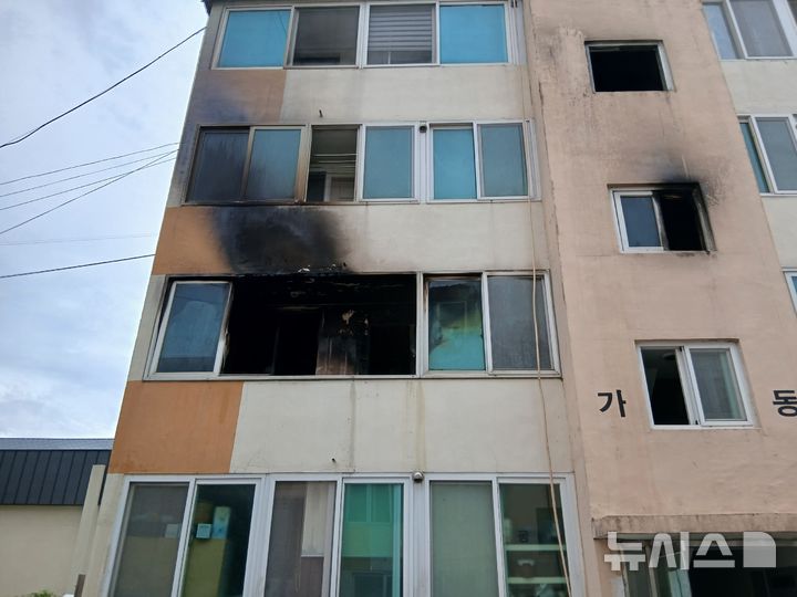 [괴산=뉴시스] 화재 현장 (사진= 괴산소방서 제공) 2025.09.04. photo@newsis.com *재판매 및 DB 금지