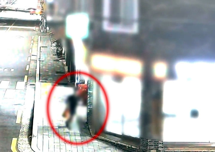 [부산=뉴시스] 4일 부산 동부경찰서는 특수강도미수 혐의로 A(30대)씨를 붙잡아 조사 중이라고 밝혔다. (사진=부산경찰청 제공) 2025.09.04. photo@newsis.com *재판매 및 DB 금지