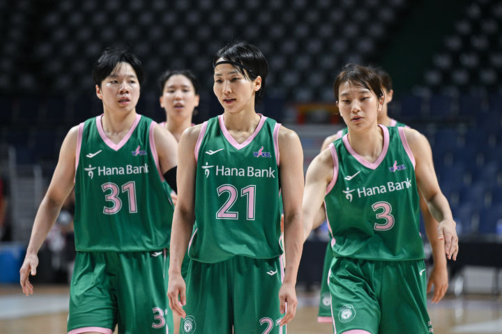 [서울=뉴시스] 여자프로농구 부천 하나은행의 이이지마 사키. (사진=WKBL 제공) *재판매 및 DB 금지