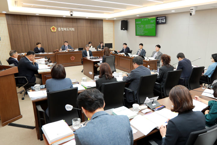 충북도의회 제428회 임시회 행정문화위원회 1차 회의. (사진=충북도의회 제공) *재판매 및 DB 금지