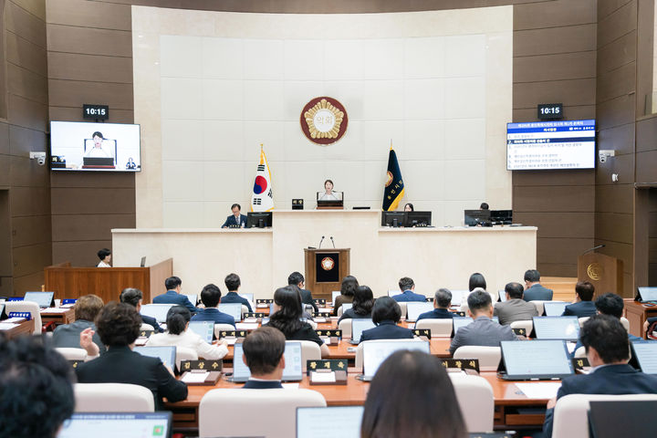 [용인=뉴시스]4일 개회한 용인시의회 제295회 임시회(사진=용인시의회 제공)2025.09.04.photo@newsis.com *재판매 및 DB 금지