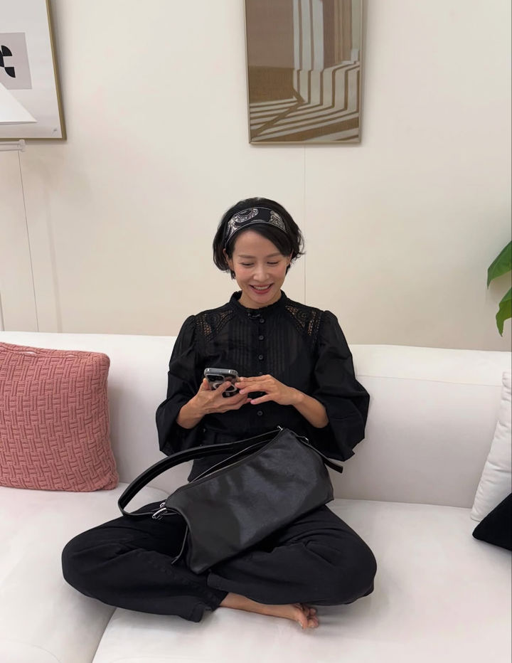 [서울=뉴시스] 배우 조여정. (사진=조여정 인스타그램 캡처) 2025.09.05. photo@newsis.com *재판매 및 DB 금지