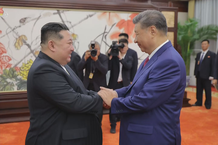 시진핑, 김정은 총비서 재추대 축전…"전략 협력 강화"