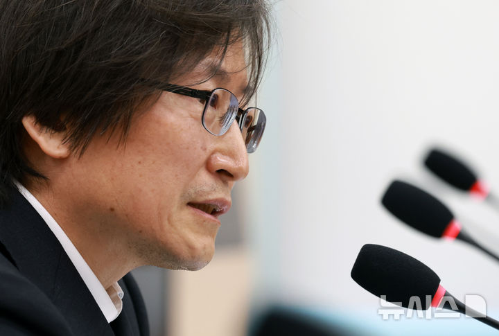 [서울=뉴시스] 고승민 기자 = 주병기 공정거래위원장 후보자가 5일 서울 여의도 국회에서 열린 정무위원회의 인사청문회에서 의원 질의에 답하고 있다. 2025.09.05. kkssmm99@newsis.com