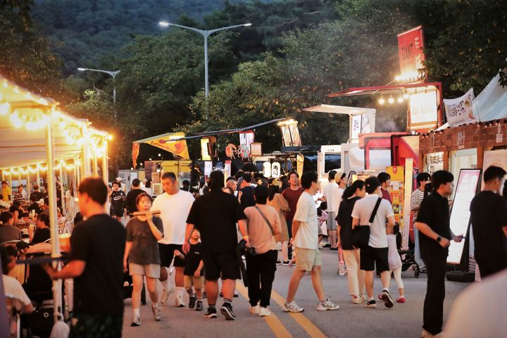 [서울=뉴시스] 지난해 렛츠런파크 서울에서 열린 가을 축제. (사진=한국마사회 제공) *재판매 및 DB 금지