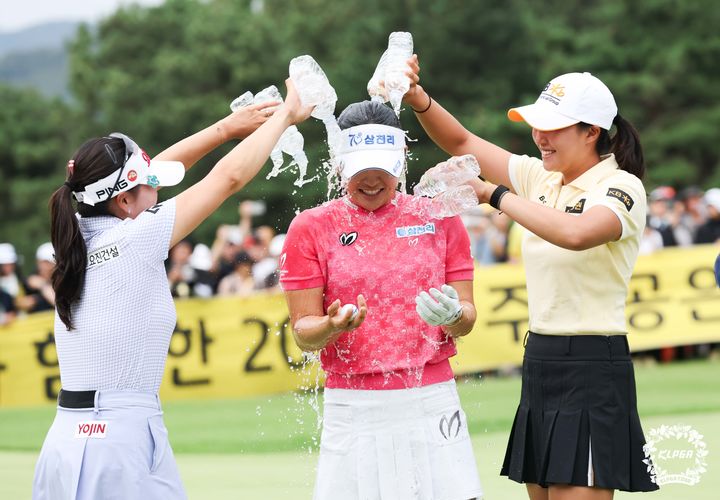 [서울=뉴시스]유현조, KLPGA 투어 KB금융 스타챔피언십 2연패. (사진=KLPGA 투어 제공)