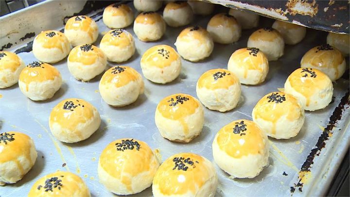 [뉴시스] 대만 장화교도소 유림공방에서 만든 월병이 중국 명절 중추절을 앞두고 폭팔적인 판매량을 이어가고있다.(사진=민시신문).2025.09.08 *재판매 및 DB 금지