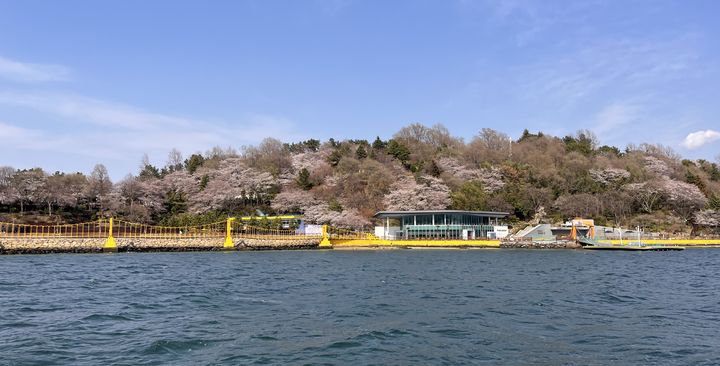 [창원=뉴시스] 강경국 기자 = 경남 창원시 해상유원지 돝섬. (사진=창원시청 제공). 2025.09.08. photo@newsis.com *재판매 및 DB 금지