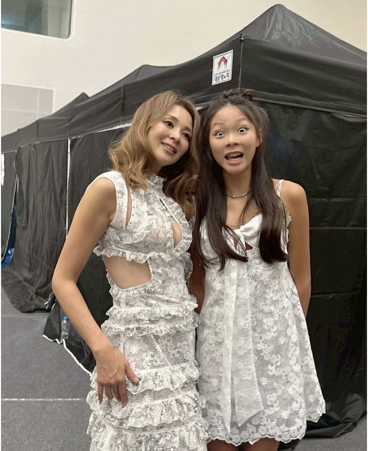 [서울=뉴시스] 야노시호가 딸 추사랑과의 근황을 밝혔다. (사진=야노시호 인스타그램 캡처) 2025.09.09. photo@newsis.com *재판매 및 DB 금지