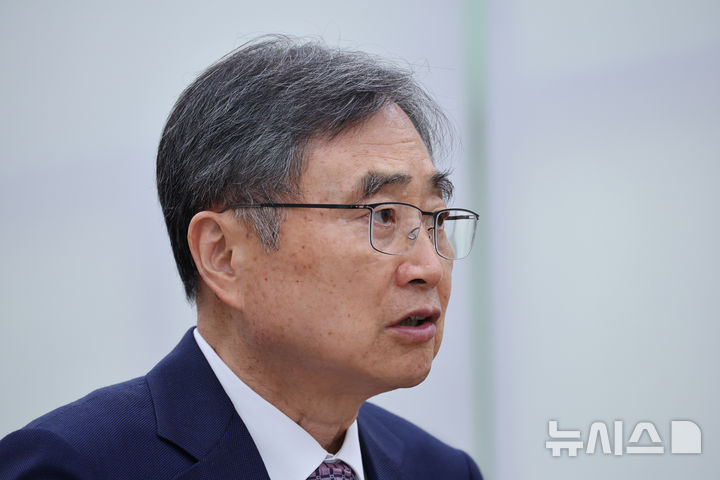 [서울=뉴시스] 김금보 기자 = 조현 외교부 장관이 8일 오후 서울 여의도 국회에서 열린 외교통일위원회 전체회의에서 의원 질의에 답하고 있다. 2025.09.08. kgb@newsis.com