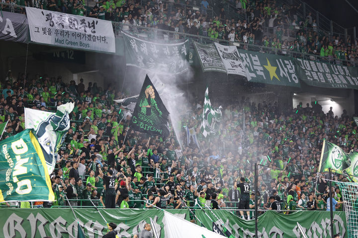 [서울=뉴시스] 프로축구 K리그1 전북 현대. (사진=한국프로축구연맹 제공) *재판매 및 DB 금지