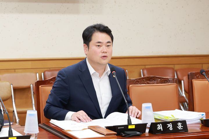 [창원=뉴시스] 강경국 기자 = 최정훈 경남 창원시의원. (사진=창원시의회 제공). 2025.09.09. photo@newsis.com *재판매 및 DB 금지