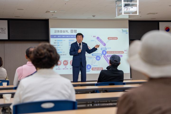 [증평소식]이재영 군수, 장수노인대학 수강생 특별강연 등