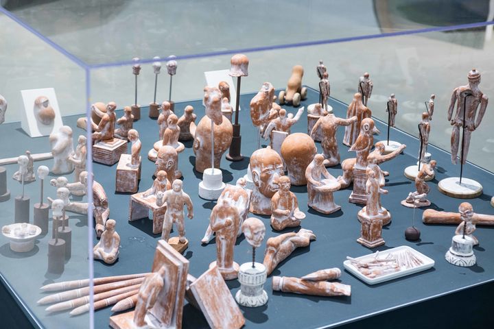 사비나미술관 김을 개인전. Twilight Zone Studio_무제_테라코타_혼합재료_가변크기 2025 *재판매 및 DB 금지