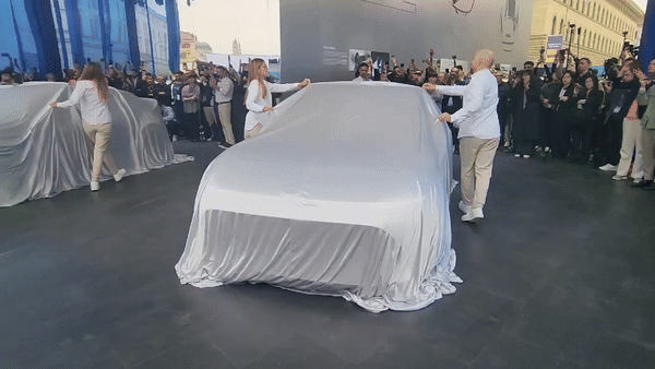 [뮌헨(독일)=뉴시스] 현대차가 독일 뮌헨에서 열린 IAA 모빌리티 2025에서 콘셉트 쓰리를 공개하는 모습. (사진=이창훈 기자) 2025.09.09 photo@newsis.com *재판매 및 DB 금지