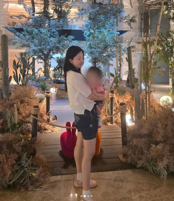 [서울=뉴시스] 개그맨 박수홍 아내 김다예가 근황을 공개했다. (사진=김다예 인스타그램 캡처) 2025.09.10. photo@newsis.com *재판매 및 DB 금지
