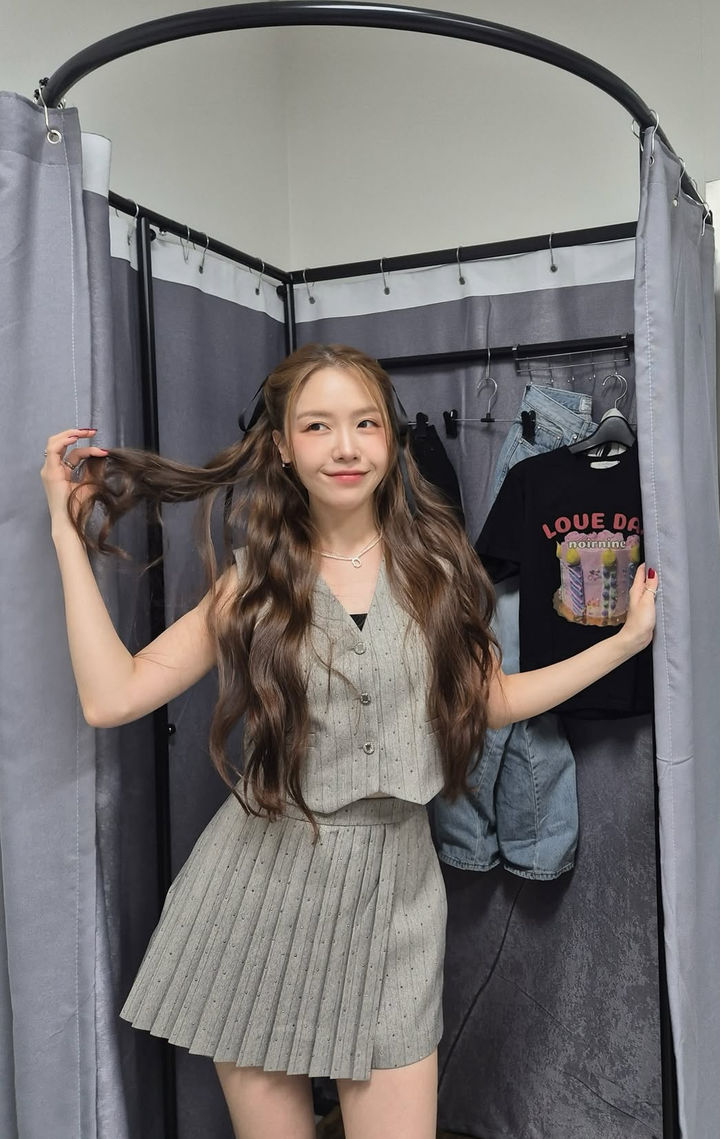 [서울=뉴시스] 가수 겸 배우 방민아. (사진=방민아 인스타그램 캡처) 2025.09.10. photo@newsis.com *재판매 및 DB 금지