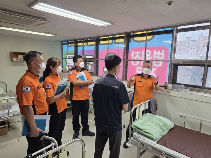 [대구=뉴시스] 대구동부소방서는 다음 달까지 예방-현장지휘 공조형 통합대책인 'PRE-ACT' 프로젝트를 추진한다. (사진=대구동부소방서 제공) 2025.09.11. photo@newsis.com *재판매 및 DB 금지