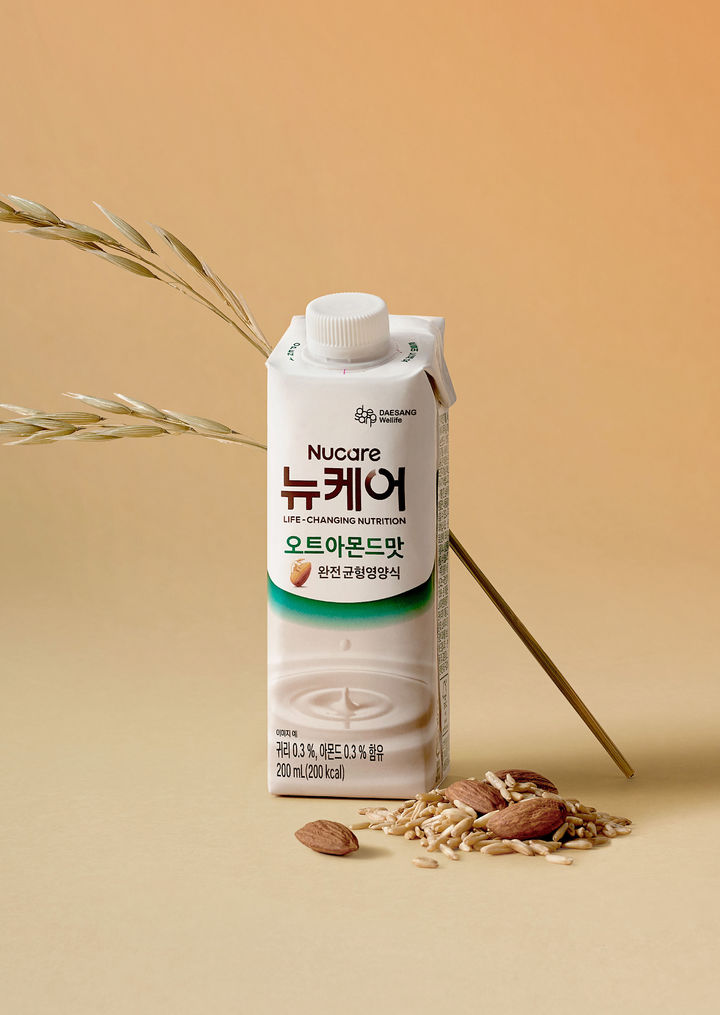 [서울=뉴시스] 뉴케어 오트아몬드맛 제품. (사진=대상웰라이프 제공) *재판매 및 DB 금지