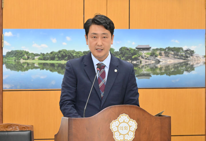 [진주=뉴시스]오경훈 진주시의원.(사진=뉴시스 DB).photo@newsis.com *재판매 및 DB 금지