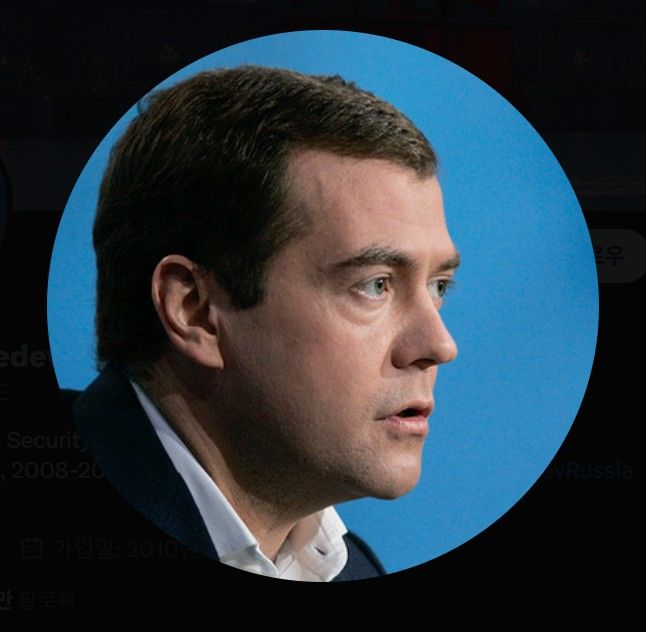 [서울=뉴시스] 드미트리 메드베데프 러시아 국가안보회의 부의장이 지난 29일(현지시각) 볼로디미르 젤렌스키 우크라이나 대통령의 생명을 위협하는 발언을 했다. (출처: 메드베데프 X) 2025.12.31. *재판매 및 DB 금지