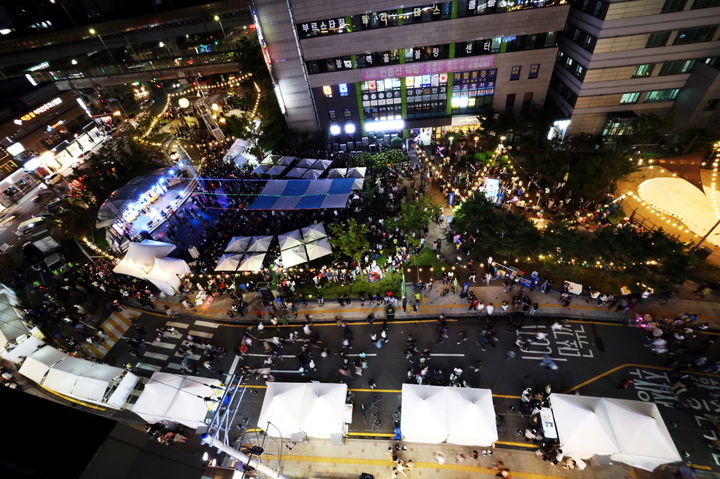 [서울=뉴시스] 노원구, 레트로 감성 '석계역 달빛야시장' 개최. 2025.09.15. (사진=노원구 제공) *재판매 및 DB 금지