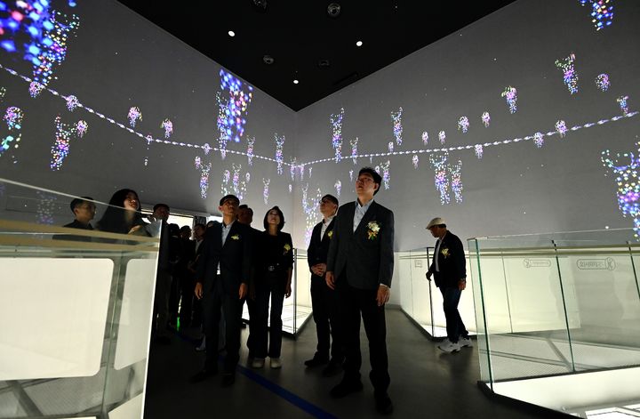 [원주=뉴시스] 원주 소금산 미디어아트센터 개관식. (사진=원주시 제공) 2025.09.15. photo@newsis.com *재판매 및 DB 금지