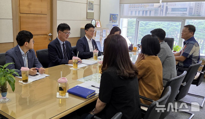 [광주=뉴시스] 광주시·대구시 '달빛동맹' 실무회의. (사진=광주시청 제공). photo@newsis.com *재판매 및 DB 금지