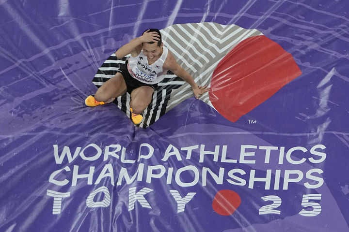 [도쿄=AP/뉴시스] 남자 높이뛰기 우상혁. 2028.09.16.