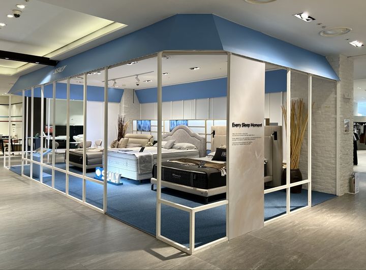 [서울=뉴시스]씰리침대, 갤러리아 명품관에 팝업 오픈.(사진=씰리침대 제공) 2025.09.16. photo@newsis.com *재판매 및 DB 금지