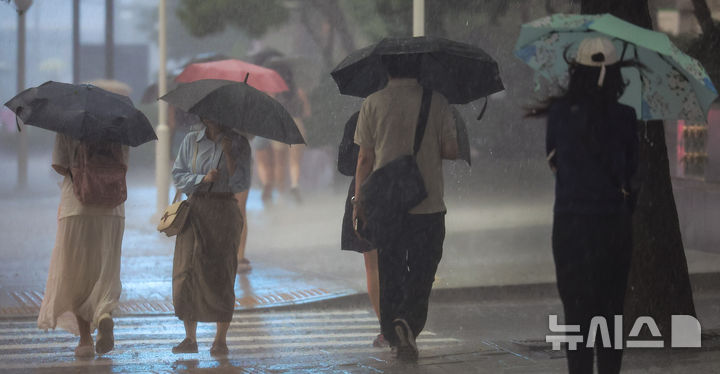 경기북부에 내일까지 많은 비…최대 100㎜ 예보