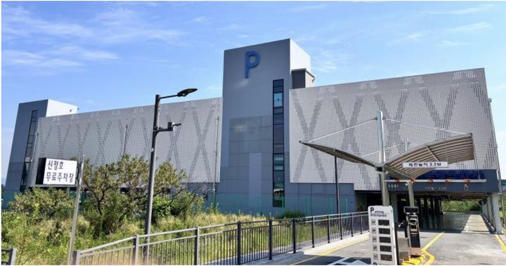 [아산=뉴시스] 충남 아산시가 방축동 제1공영주차장을 준공했다. (사진=아산시 제공) 2025.09.17 photo@newsis.com *재판매 및 DB 금지