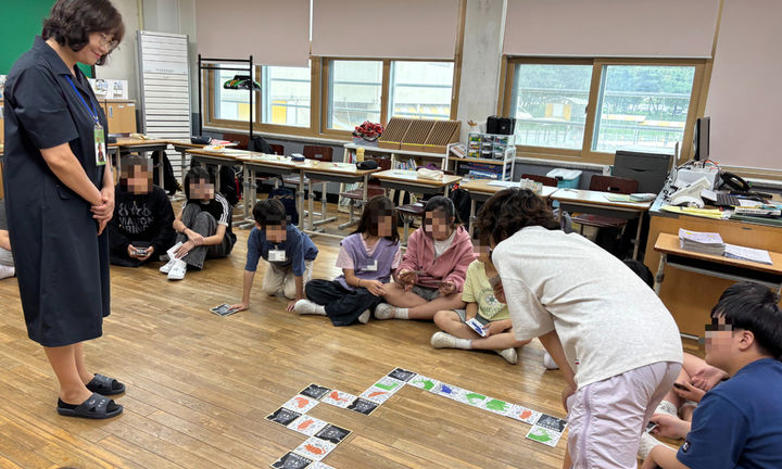 [광주=뉴시스] 광주시청소년수련원, 학교로 찾아가는 청소년 인성·생태교육 프로그램 운영. (사진=광주시청소년수련원 제공). photo@newsis.com *재판매 및 DB 금지