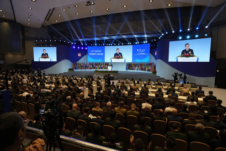 [베이징=AP/뉴시스] 18일 중국 베이징 국제회의센터에서 제12차 샹산포럼이 열리고 있다. 2025.09.18