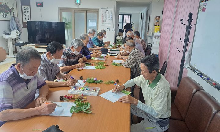[합천=뉴시스] 합천군 집중호우 피해지 주민 대상 찾아가는 치유프로그램 제공 (사진=합천군 제공) 2025. 09. 18. photo@newsis.com *재판매 및 DB 금지