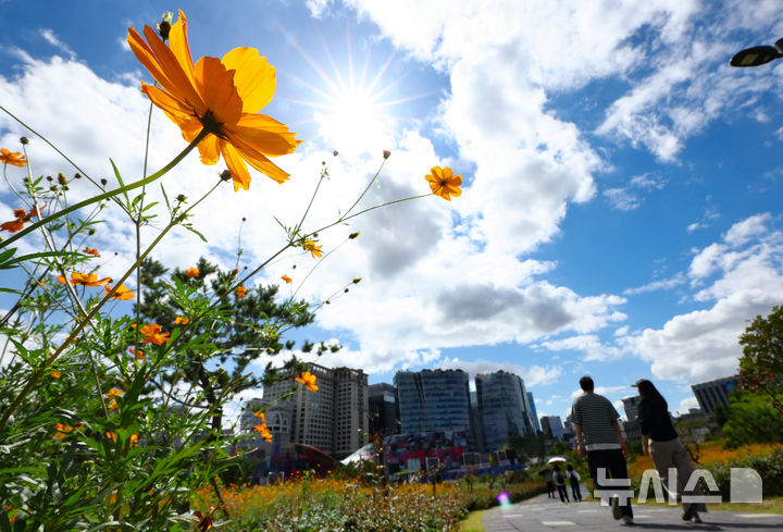 전북 아침까지 짙은 안개…낮 25~28도 '가끔 구름'