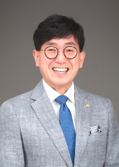 홍순명 시멘트환경문제해결범국민대책위원회 공동대표(한국환경기술사회 회장) *재판매 및 DB 금지