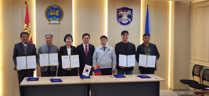 [거창=뉴시스] 거창군, 몽골 승강기 시장 공략 본격화 (사진=거창군 제공) 2025. 09. 19. photo@newsis.com *재판매 및 DB 금지