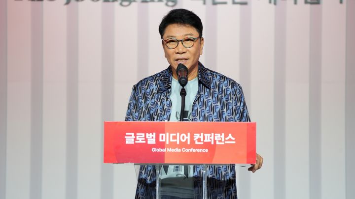 [서울=뉴시스] 이수만. (사진 = A2O엔터테인먼트 제공) 2025.09.19. photo@newsis.com *재판매 및 DB 금지