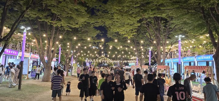 [울산=뉴시스] 울산의 밤, 스토리 야시장. (사진=뉴시스 DB). photo@newsis.com&nbsp; *재판매 및 DB 금지
