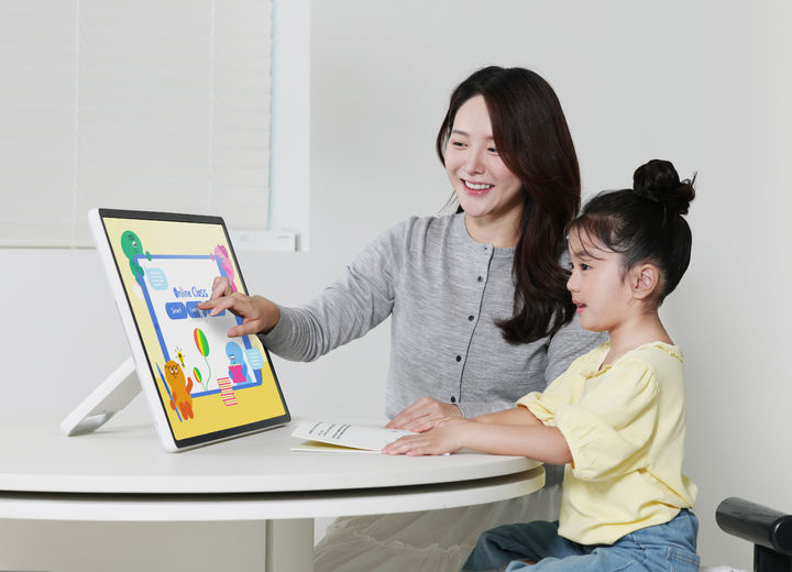 [서울=뉴시스] 삼성전자, 더 무빙스타일 출시. (사진=삼성전자) 2025.09.21 photo@newsis.com *재판매 및 DB 금지 *재판매 및 DB 금지