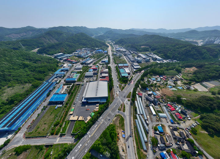 [계룡=뉴시스]계룡산업단지 전경. 2025. 09. 22 photo@newsis.com *재판매 및 DB 금지
